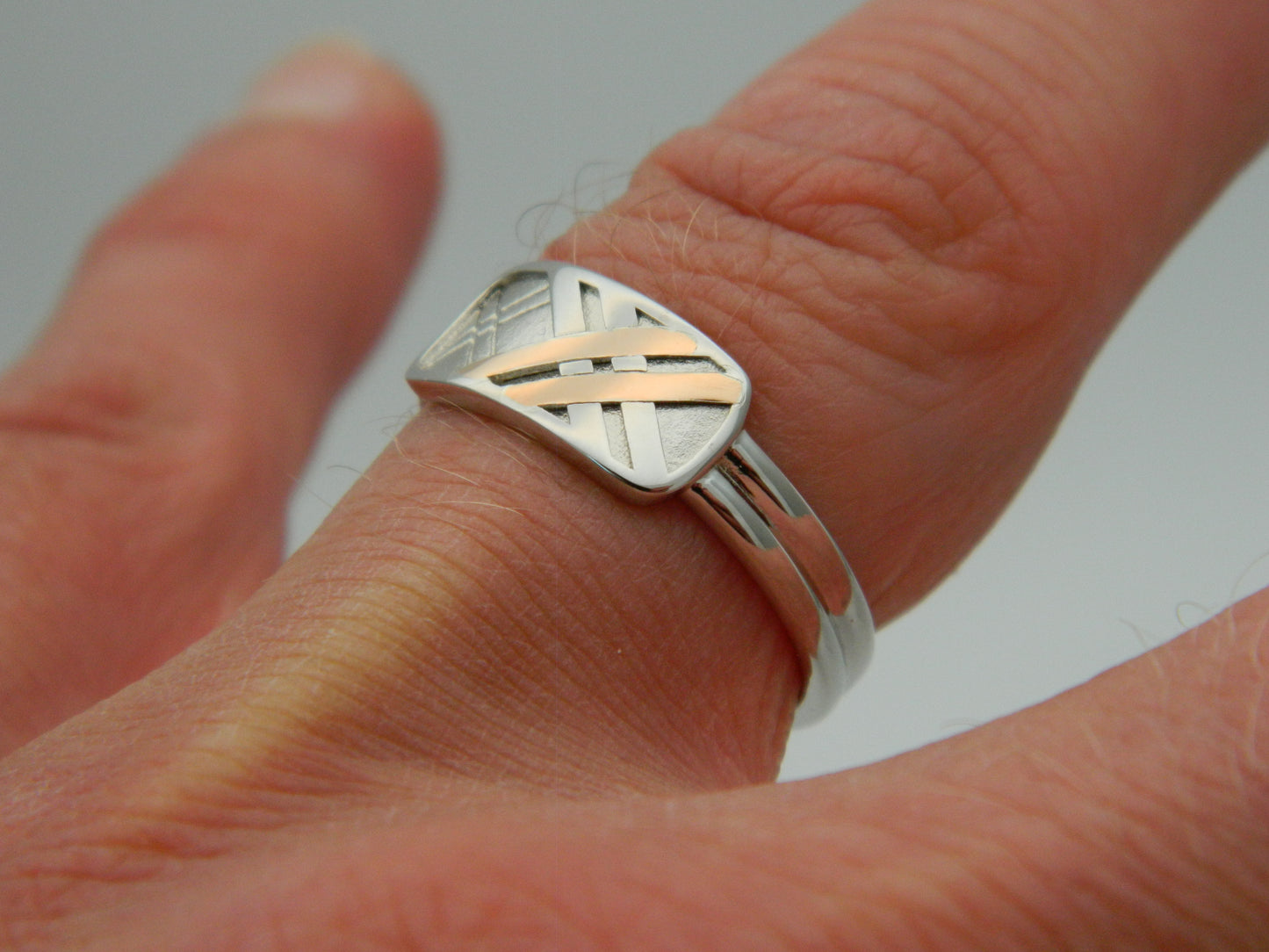 Clogau Sterling Silver & 9ct Rose Gold Welsh Tartan Ring size L, M, N, O, P, Q, R or S