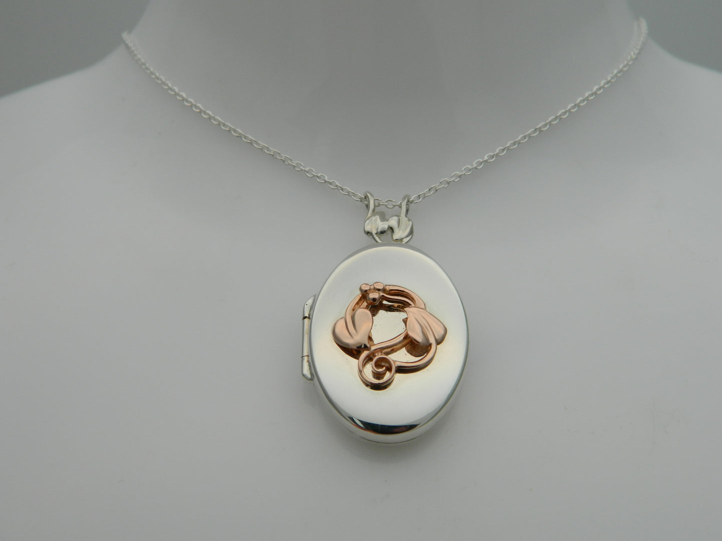 Clogau Sterling Silver & 9ct Rose Gold Tree of Life Oval Locket (used)