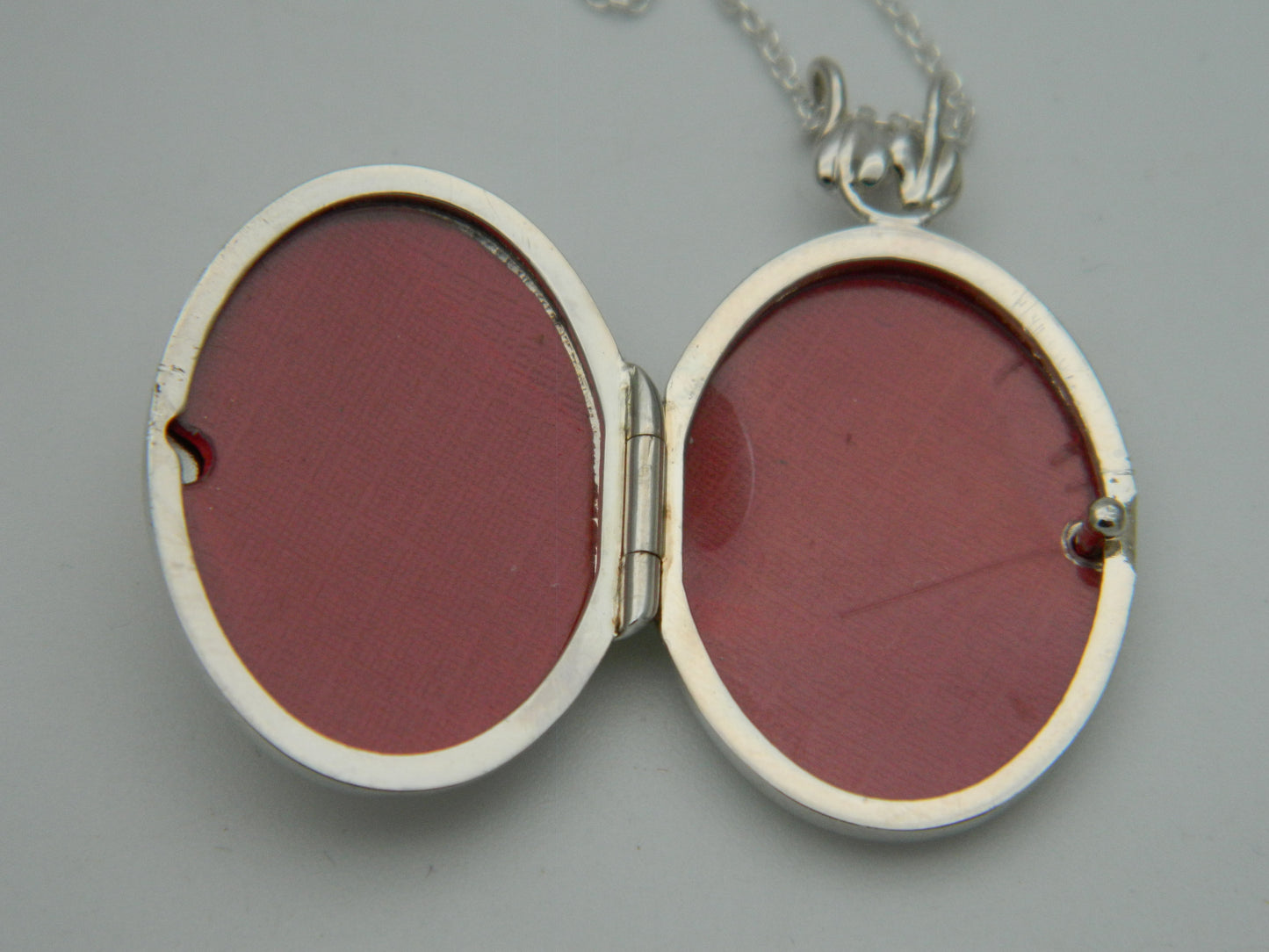Clogau Sterling Silver & 9ct Rose Gold Tree of Life Oval Locket (used)
