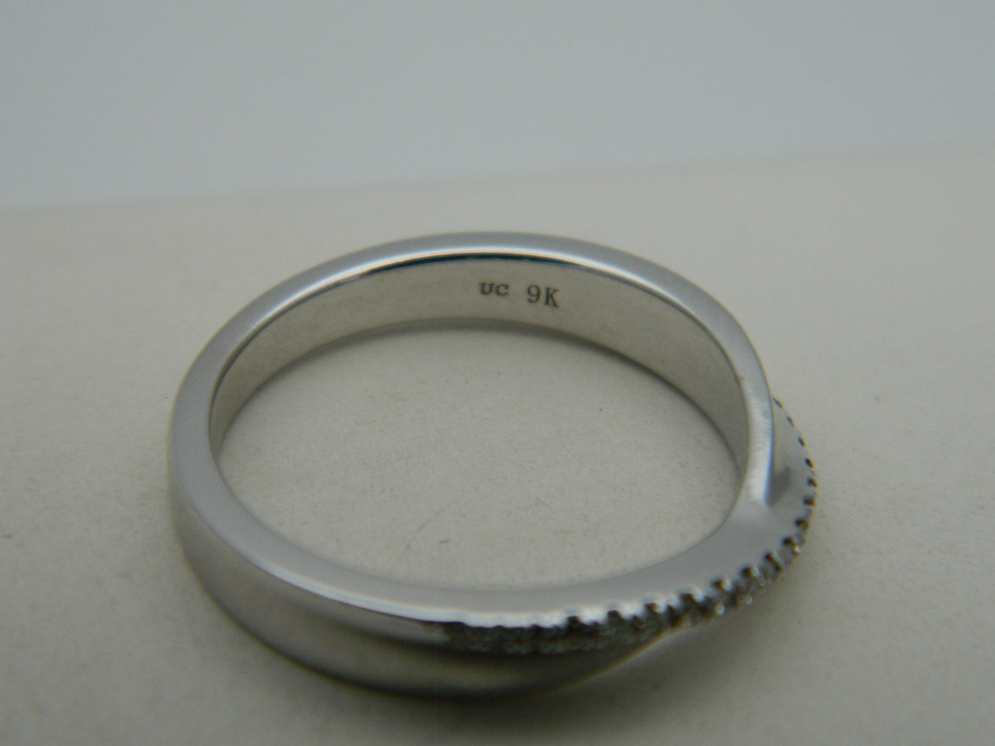 Clogau 9ct White Gold Freya Diamond Wedding Ring size L (slight second)