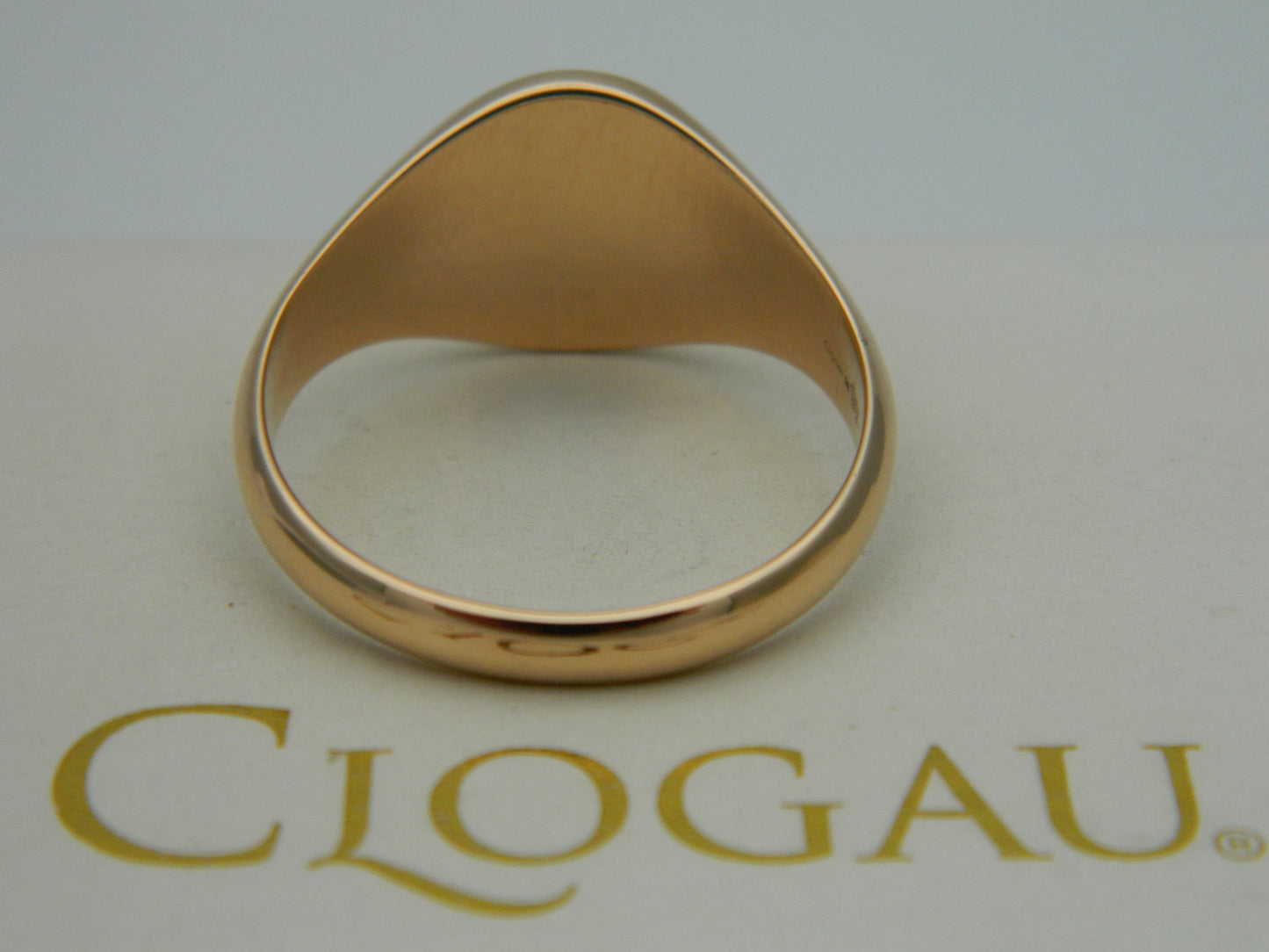 Clogau 18ct Gold 1854 Blend 9.5g Oval Signet Ring RRP £2,240.00 size Y (slight second)