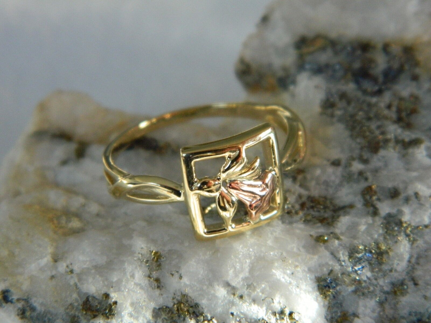 Clogau 9ct Yellow & Rose Gold St David's Daffodil Ring size J or L