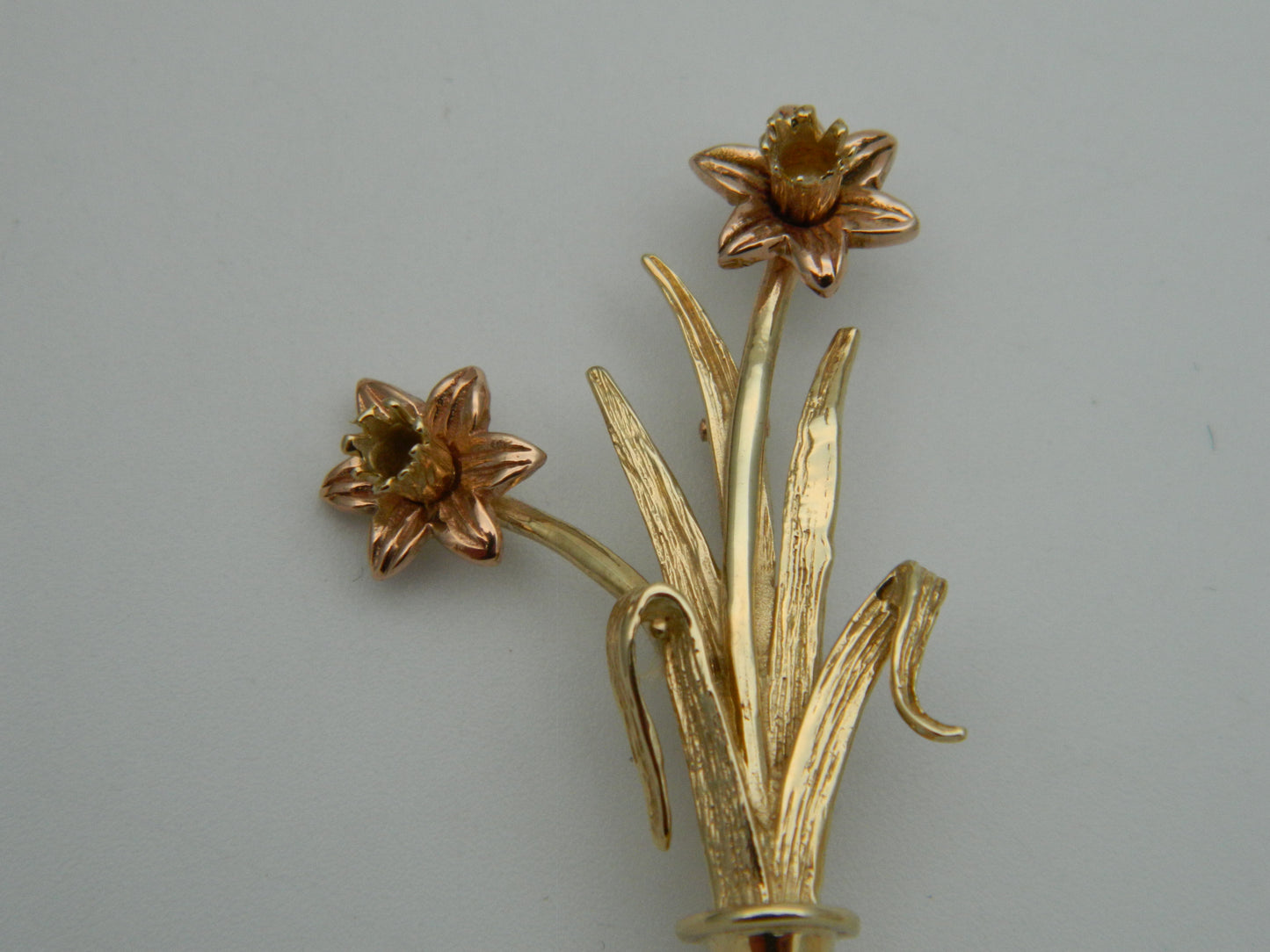 Clogau 9ct Yellow & Rose Gold Double Daffodil Brooch (used)