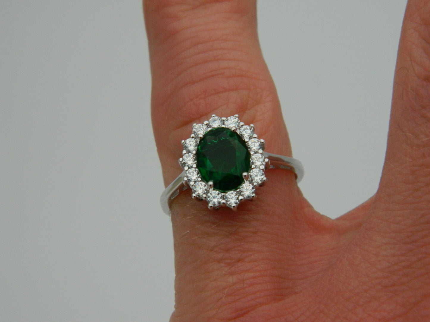 Sterling Silver Green Cubic Zirconia Cocktail Ring size P 1/2