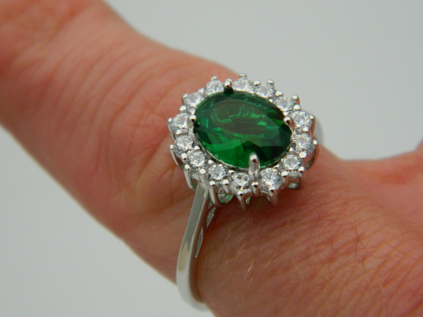 Sterling Silver Green Cubic Zirconia Cocktail Ring size P 1/2