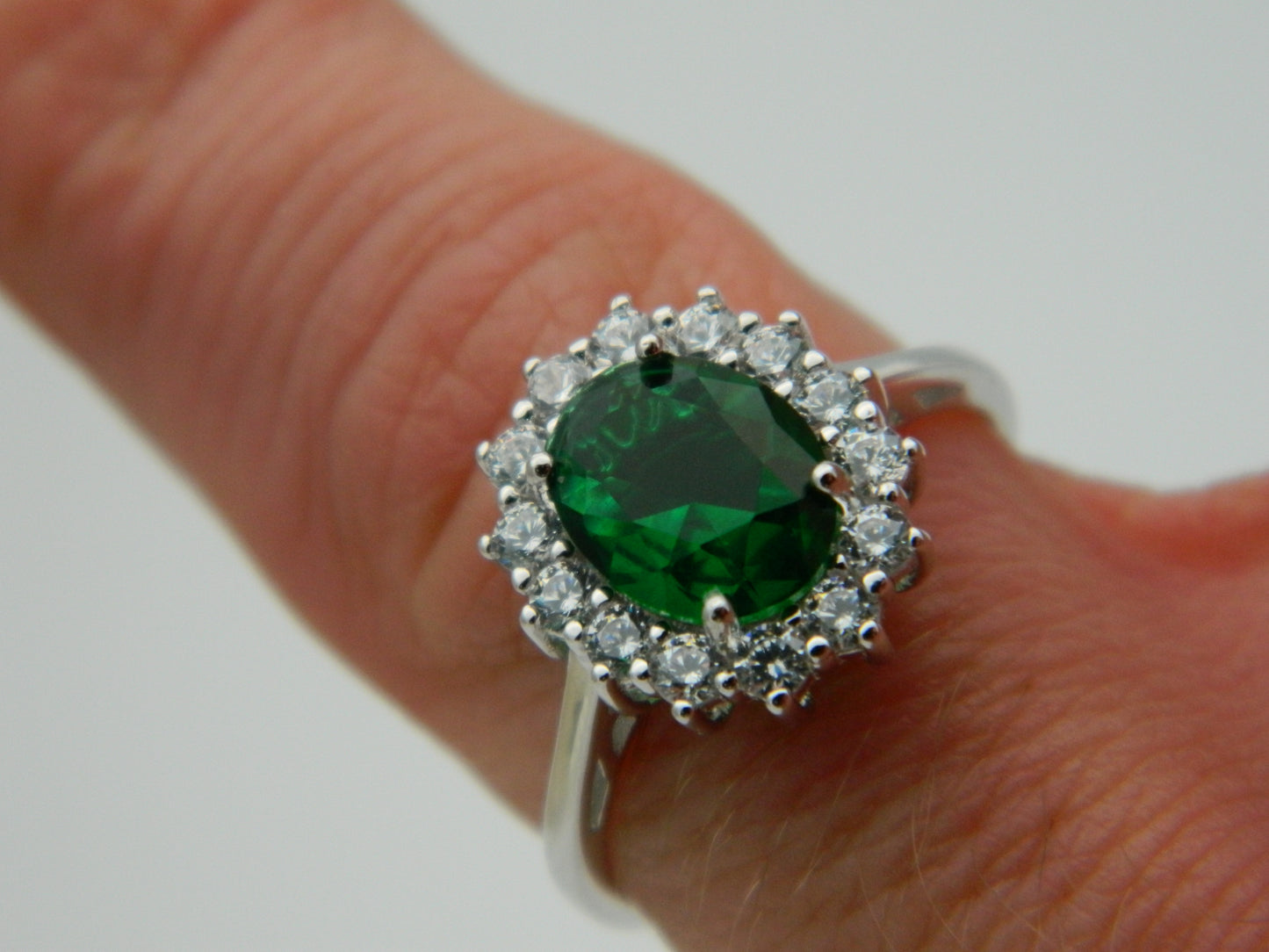 Sterling Silver Green Cubic Zirconia Cocktail Ring size P 1/2