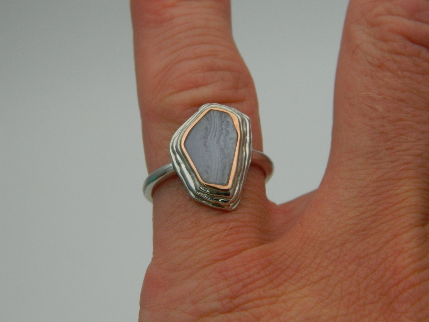 Clogau Sterling Silver & 9ct Rose Gold Blue Lace Agate Capstone Ring RRP £179.00 size O