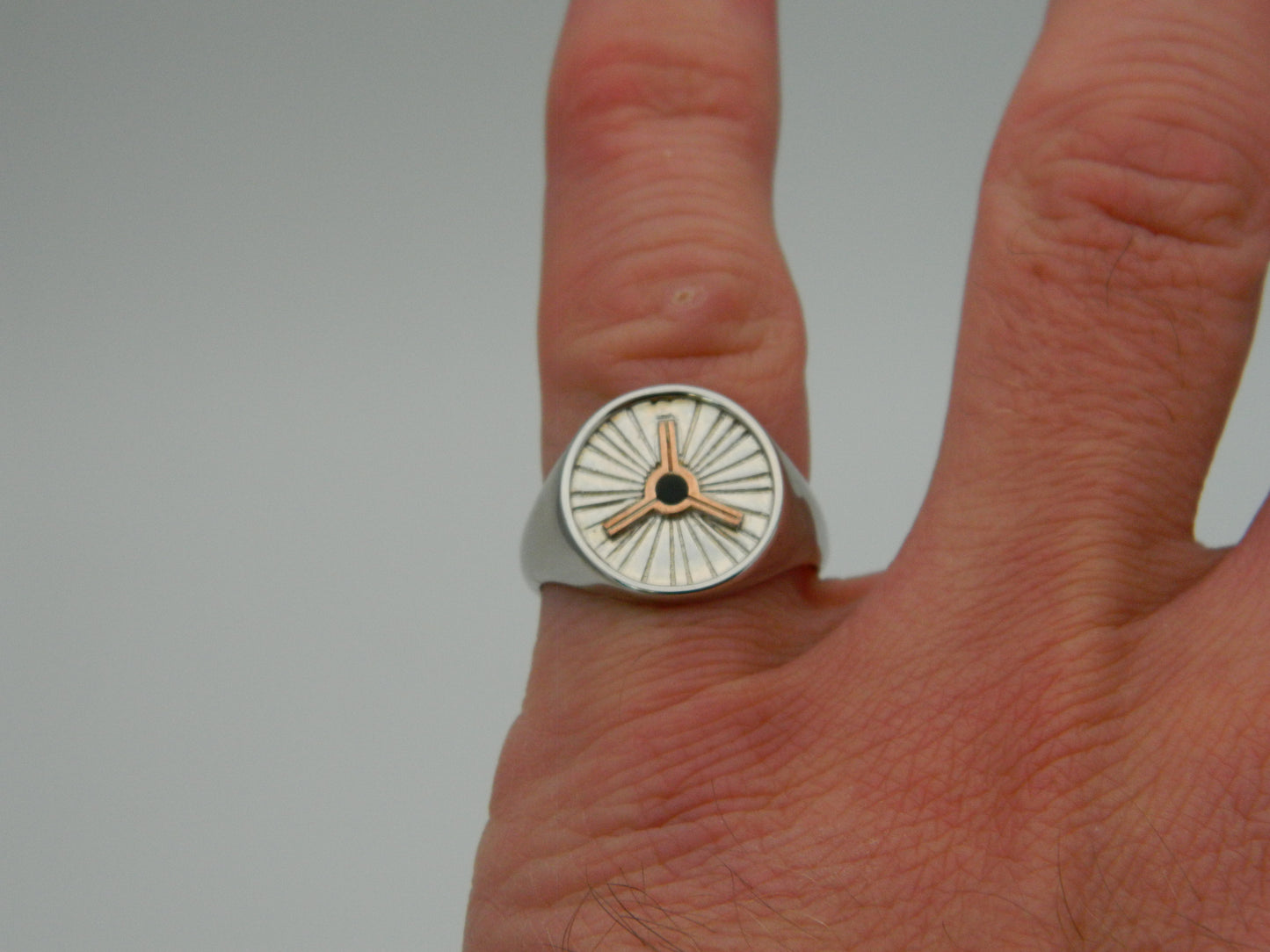 Clogau Sterling Silver & 9ct Rose Gold Wyddfa Summit Black Onyx Signet Ring RRP £179.00 size Q