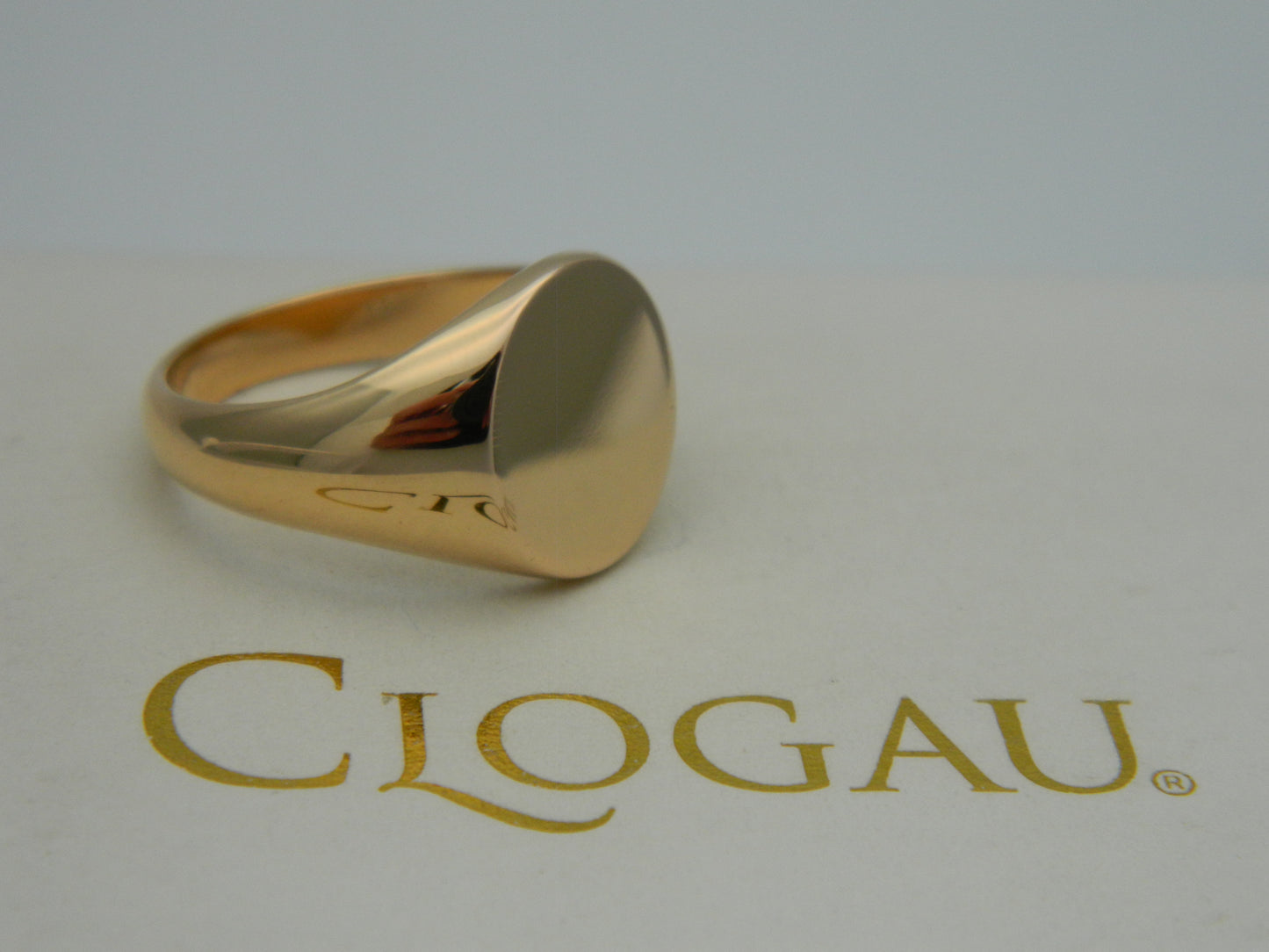 Clogau 18ct Gold 1854 Blend 9.6g Oval Signet Ring RRP £2,240.00 size P (slight second)