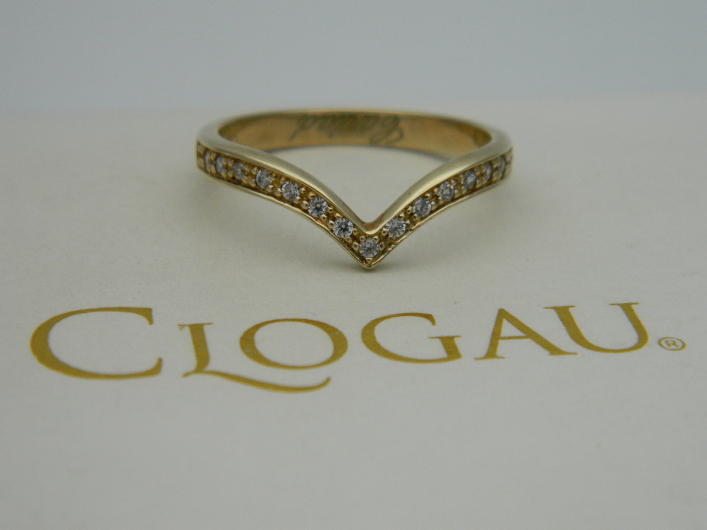Clogau 9ct Yellow Gold 15 Diamond 'Make a Wish' Wedding Band Ring size R