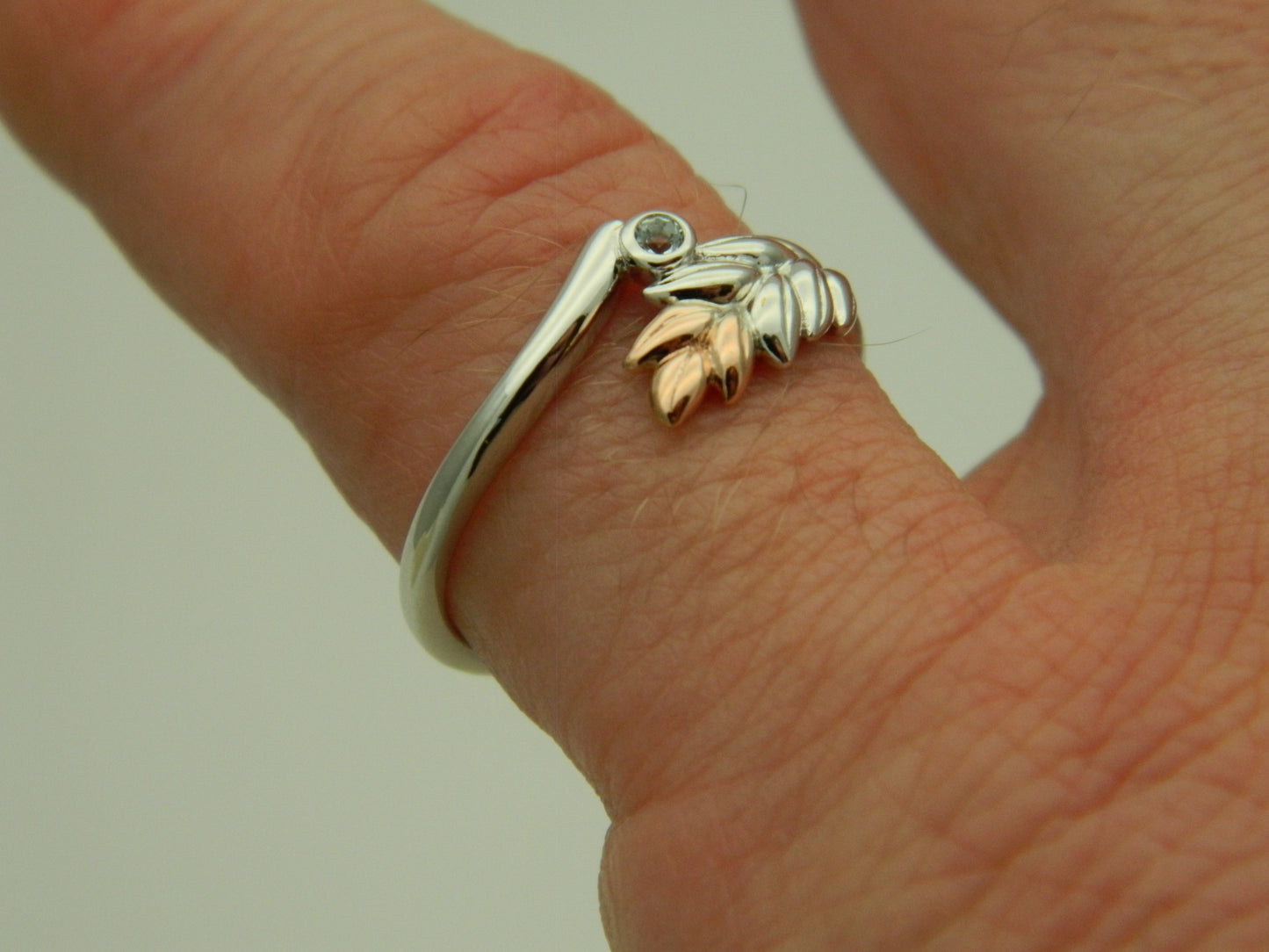 Clogau Sterling Silver & 9ct Rose Gold Lilibet Sky Blue Topaz Ring RRP £129.00 size Q