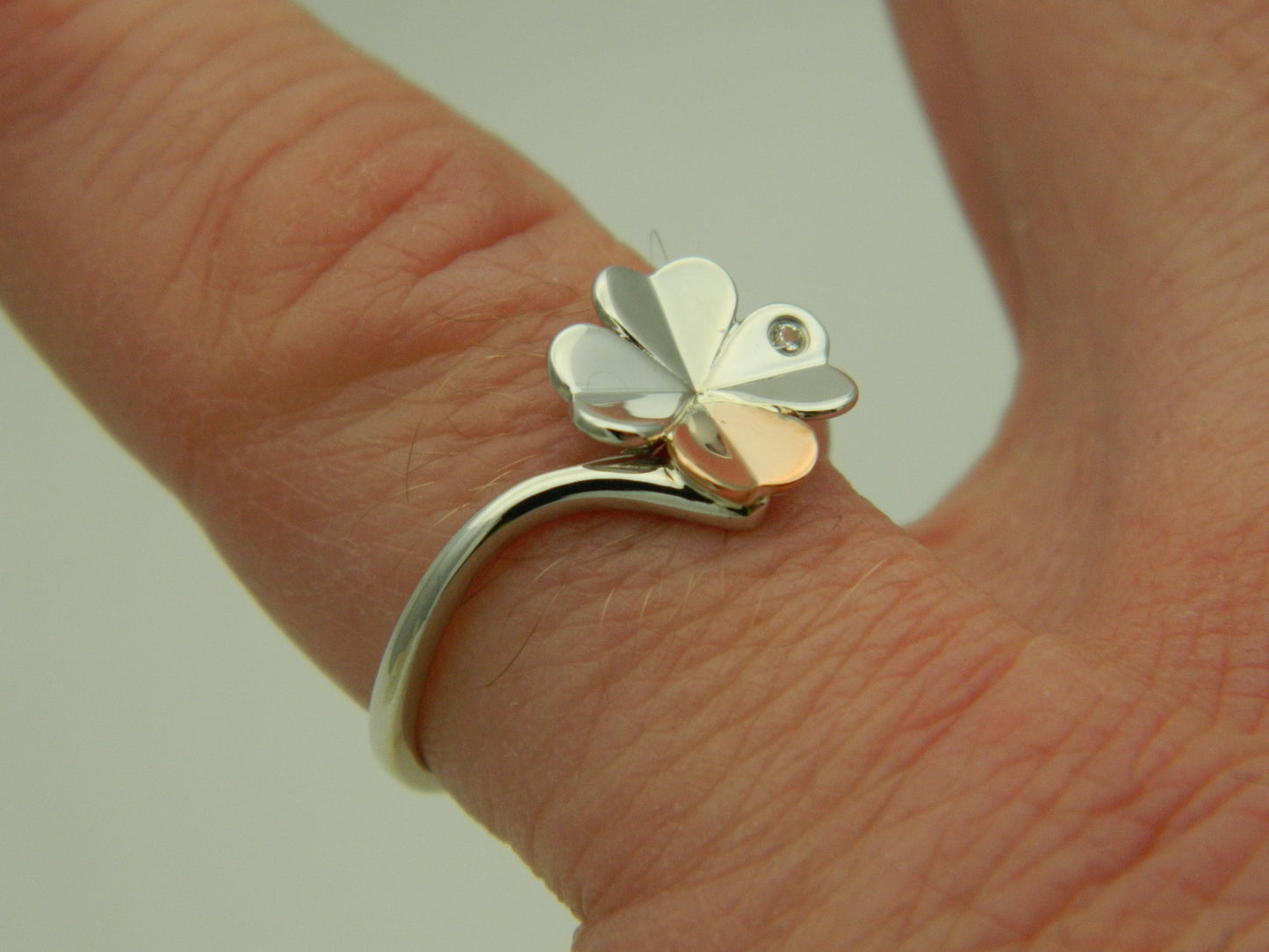 Clogau Sterling Silver & 9ct Rose Gold 'Pob Lwc' 4 Leaf Clover Topaz Ring RRP £129.00 size L, O, Q or R