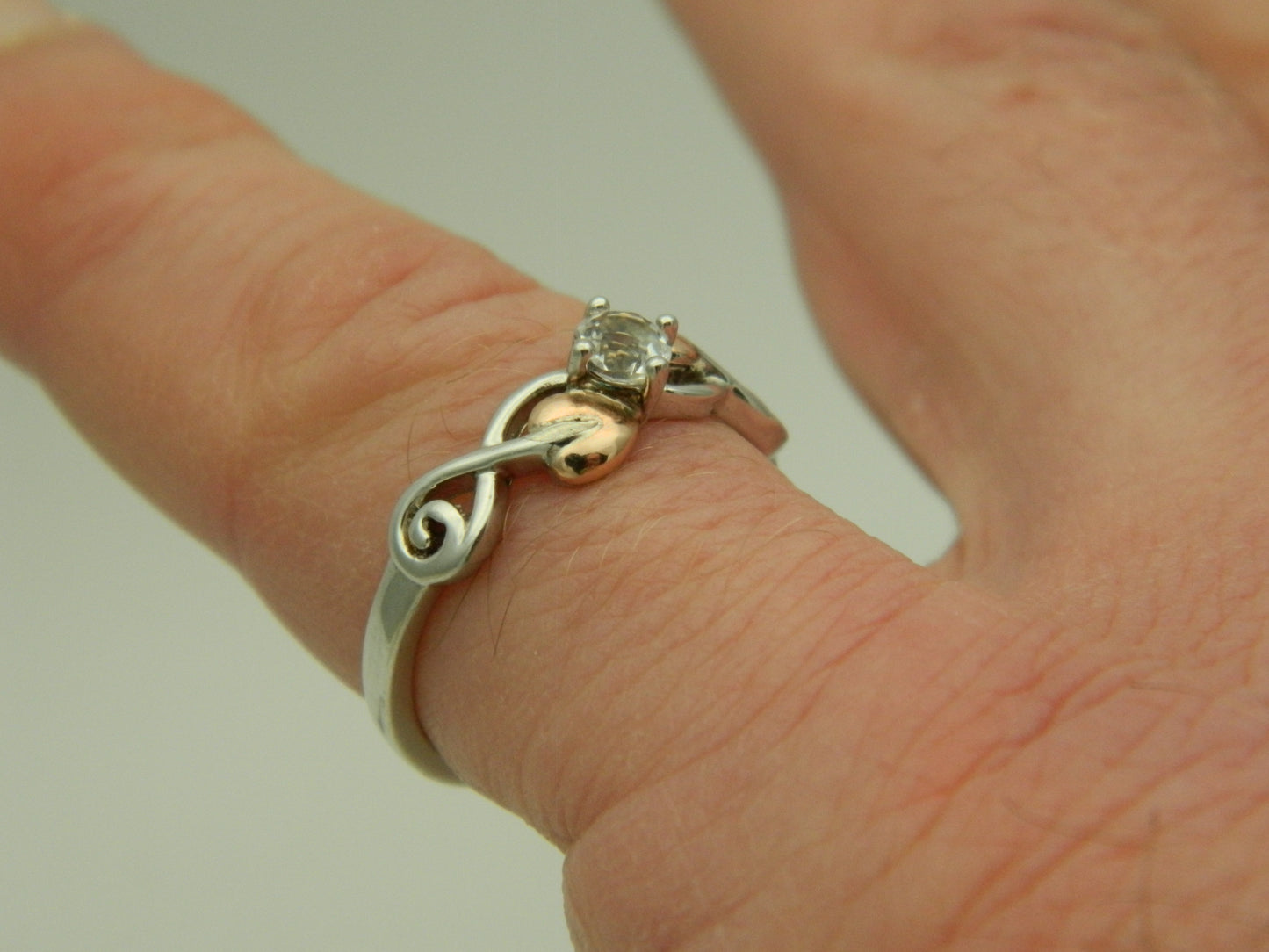 Clogau Sterling Silver & 9ct Rose Gold Tree of Live Topaz Anniversary Ring RRP £149.00 size N or O