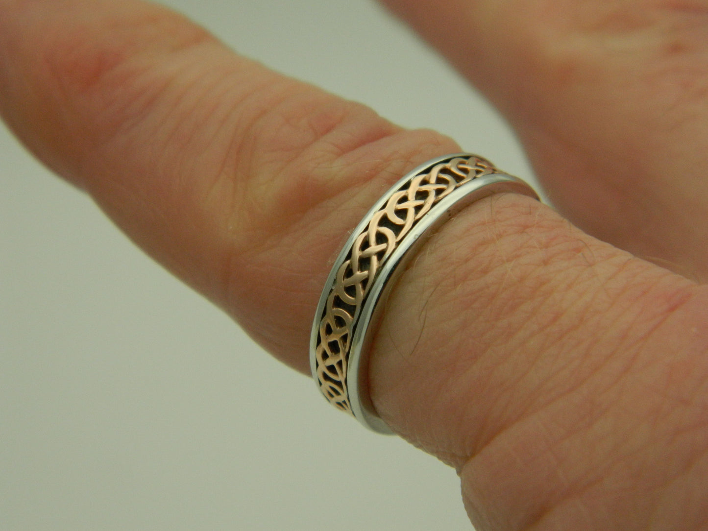 Clogau Sterling Silver & 9ct Rose Gold Annwyl Slim Channel Ring RRP £189.00 size N