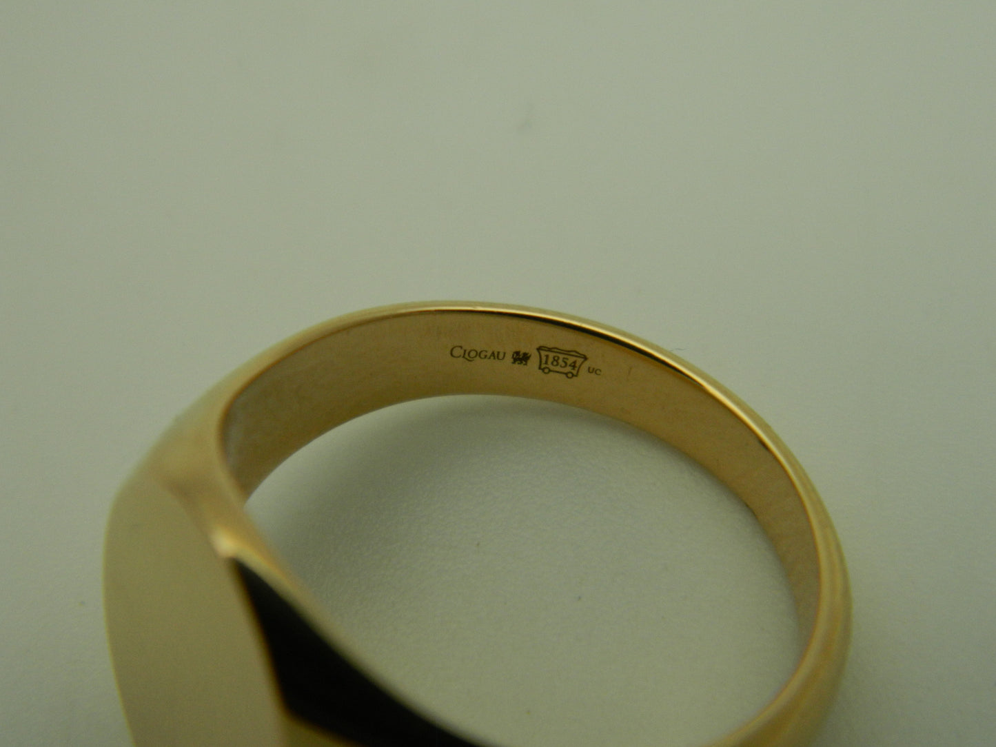 Clogau 18ct Gold 1854 Blend Oval Signet Ring size P (slight second)