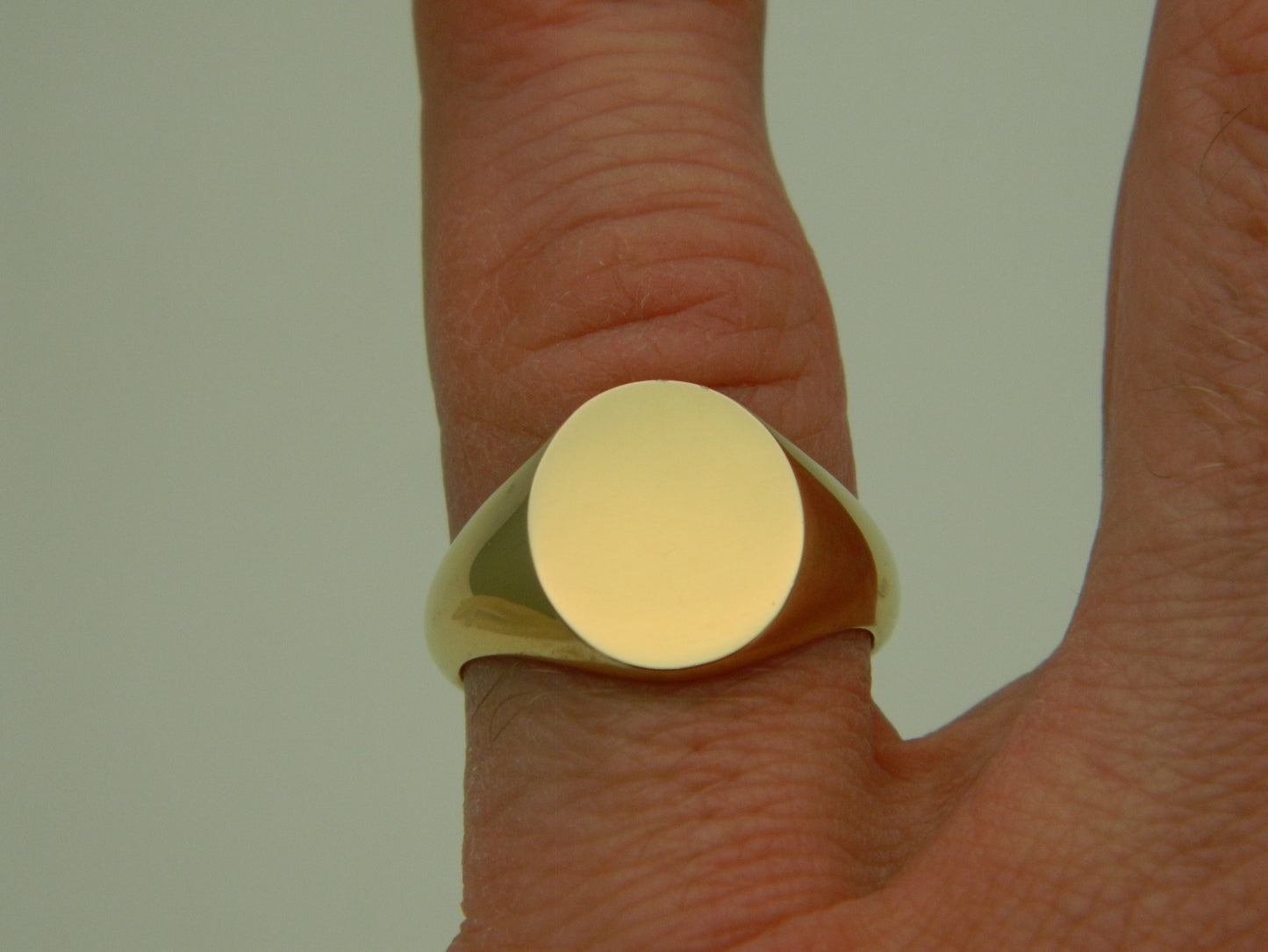 Clogau 18ct Gold 1854 Blend Oval Signet Ring size P (slight second)