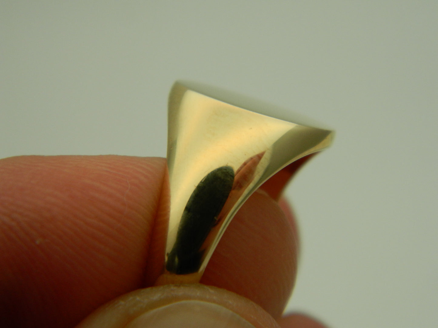 Clogau 18ct Gold 1854 Blend Oval Signet Ring size P (slight second)