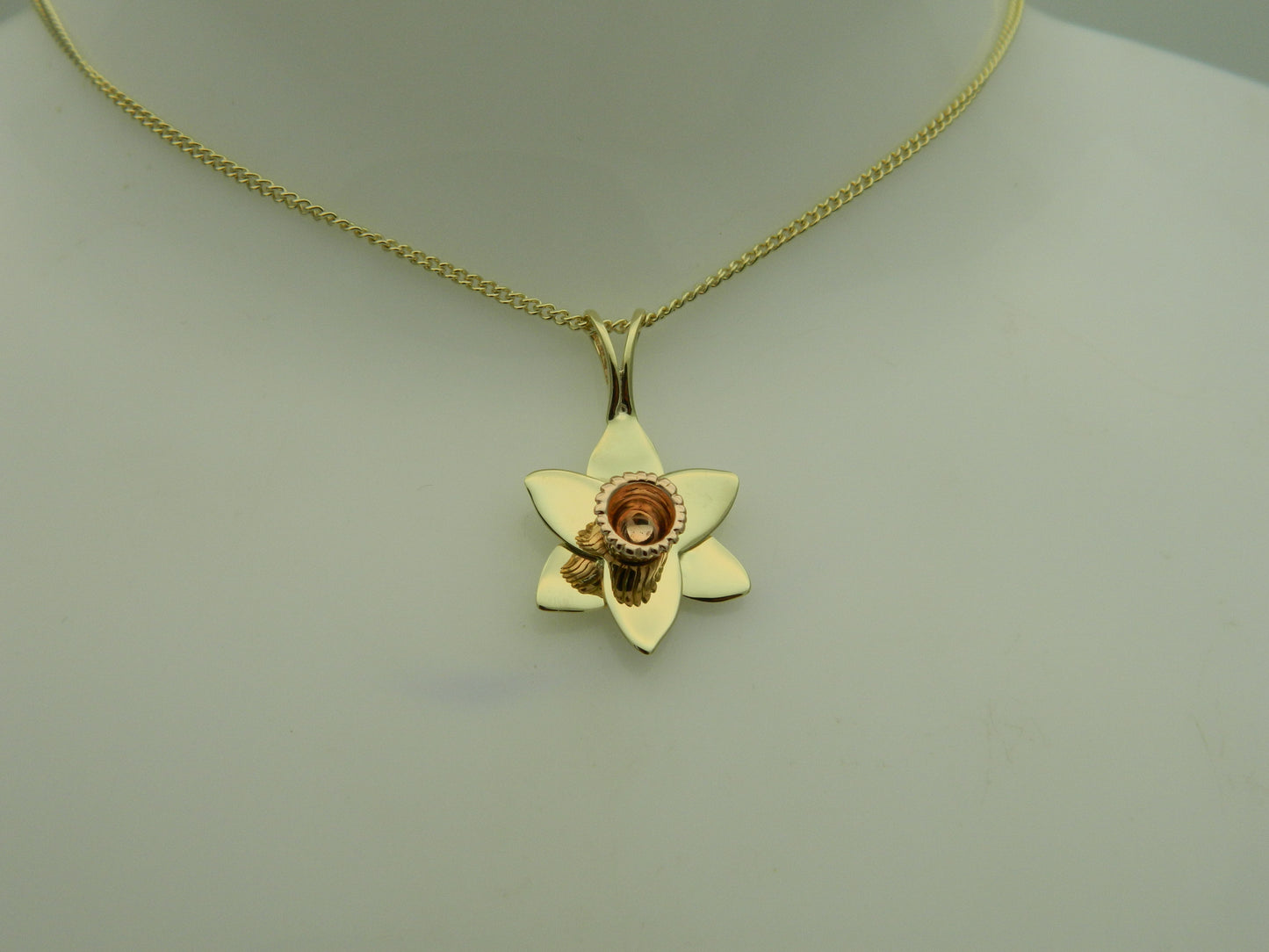 Clogau 9ct Yellow & Rose Gold Daffodil Pendant