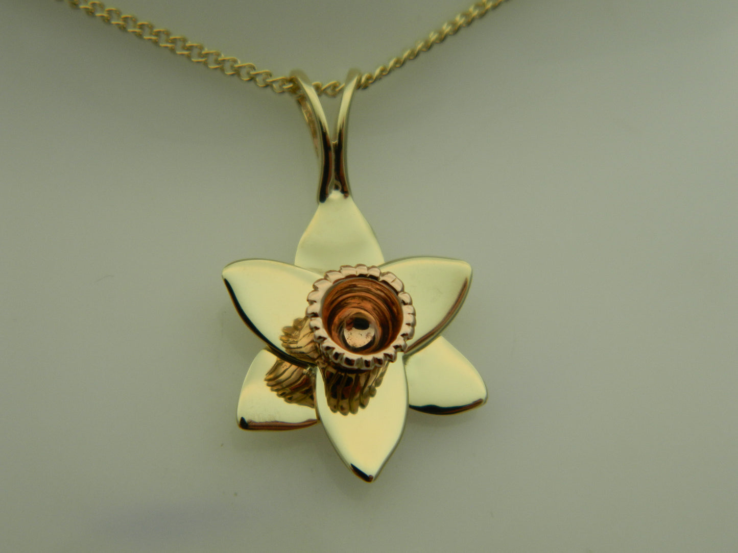 Clogau 9ct Yellow & Rose Gold Daffodil Pendant