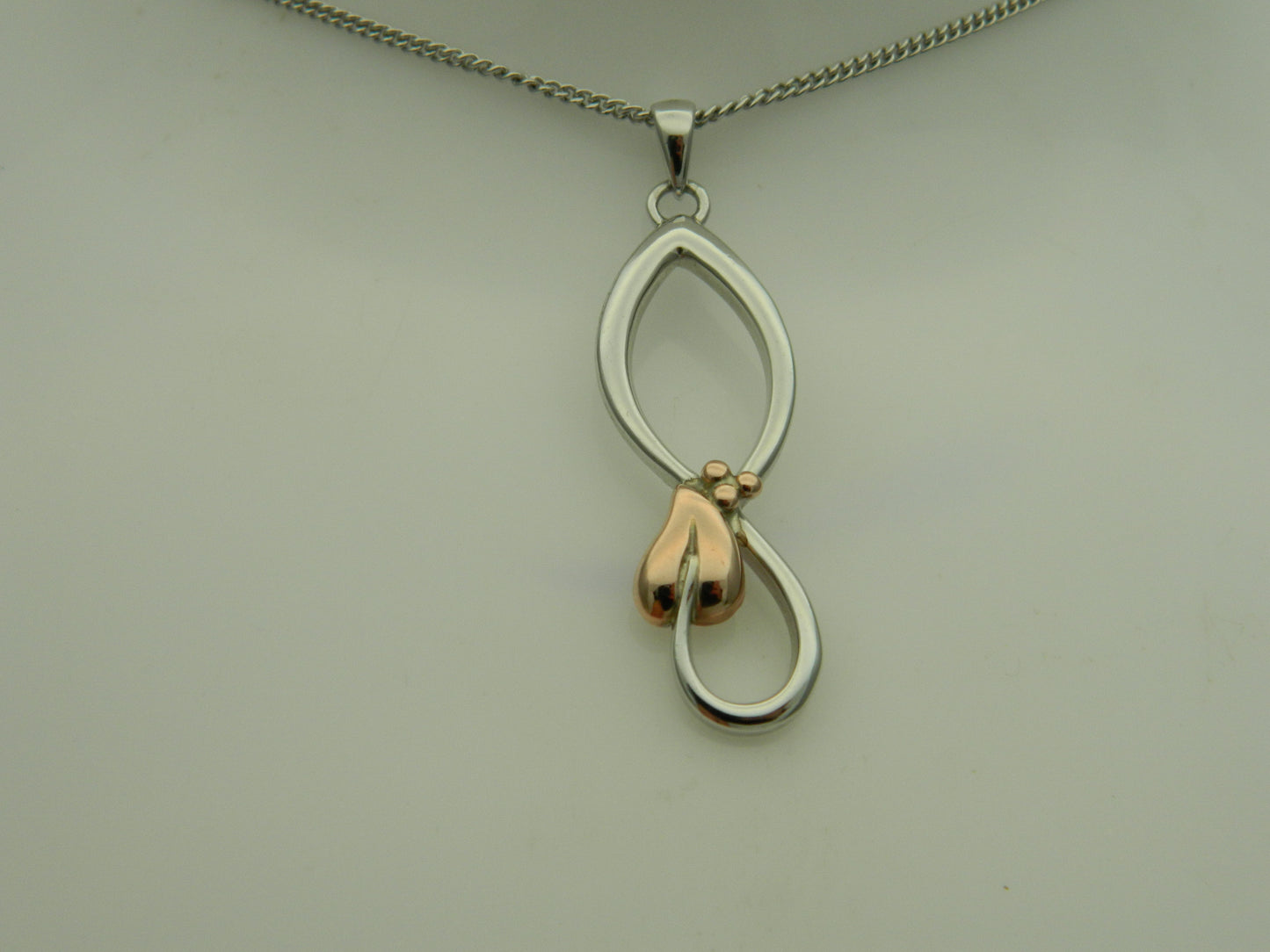 Clogau Sterling Silver & 9ct Rose Gold Tree of Life Pendant RRP £219.00 (pre loved)