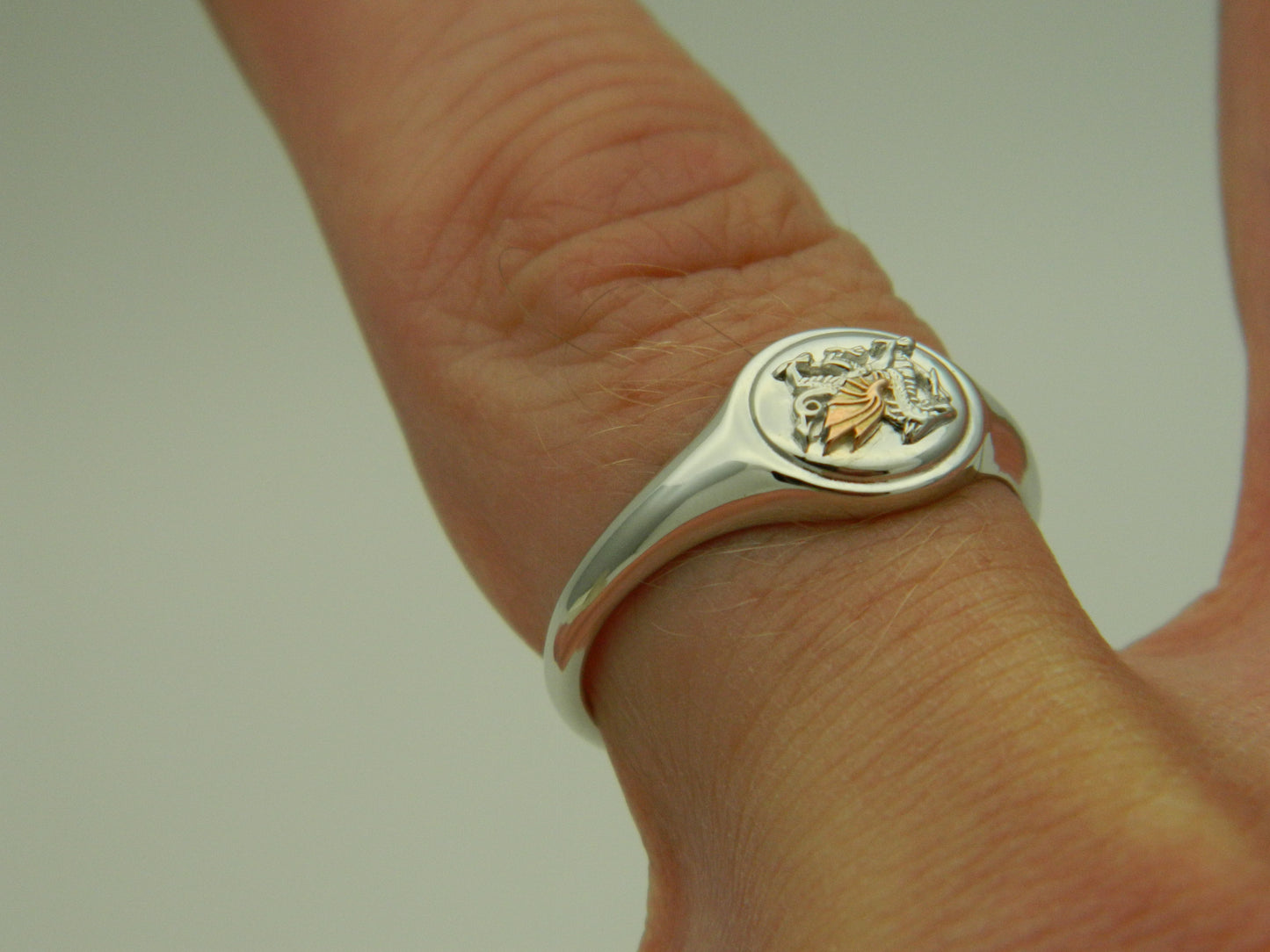 Clogau Sterling Silver & 9ct Rose Gold Unisex Oval Welsh Dragon Ring size P, Q, R, S or T