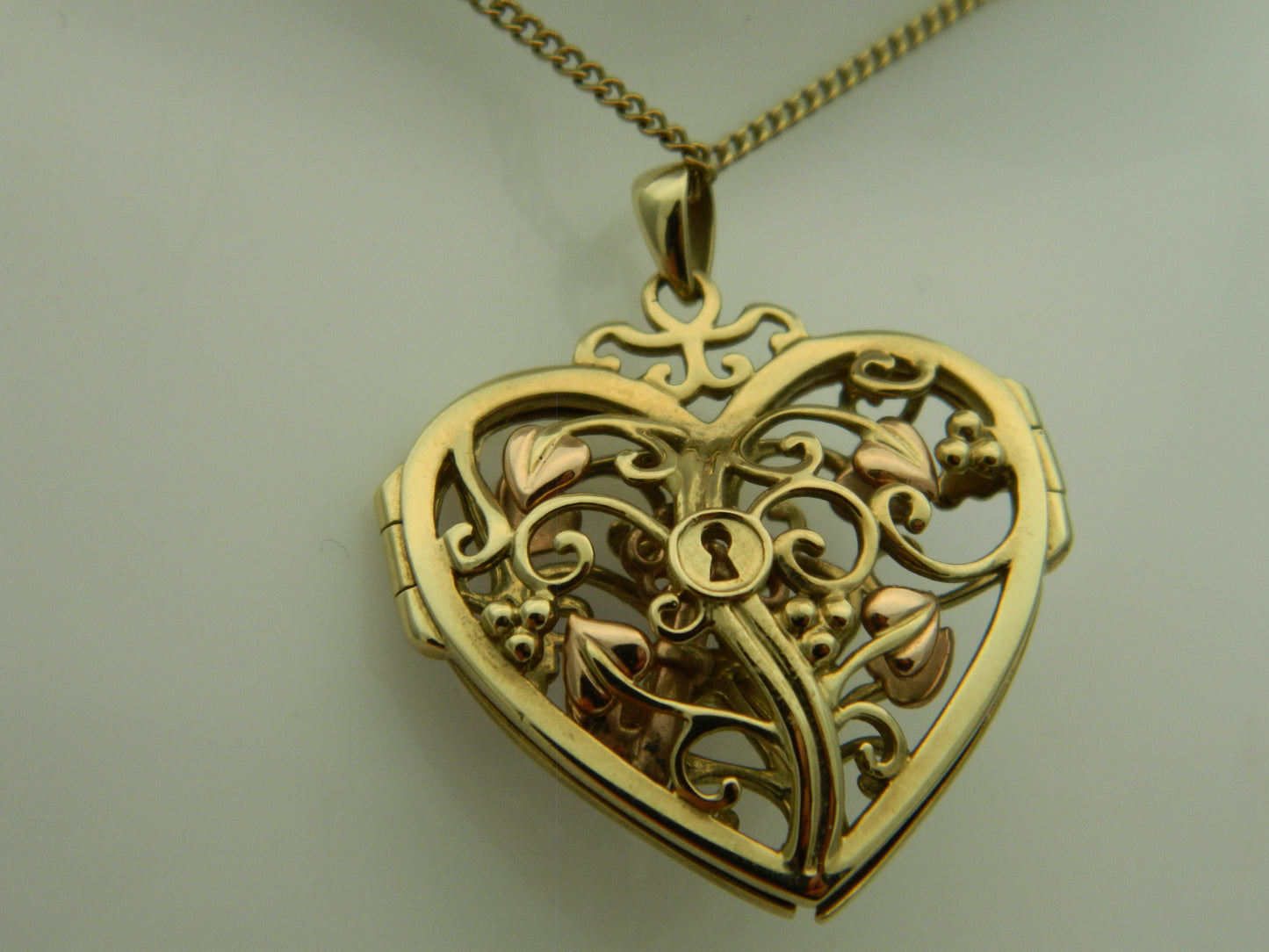 Clogau 9ct Yellow & Rose Gold Large Kensington Heart Key Locket (pre loved)