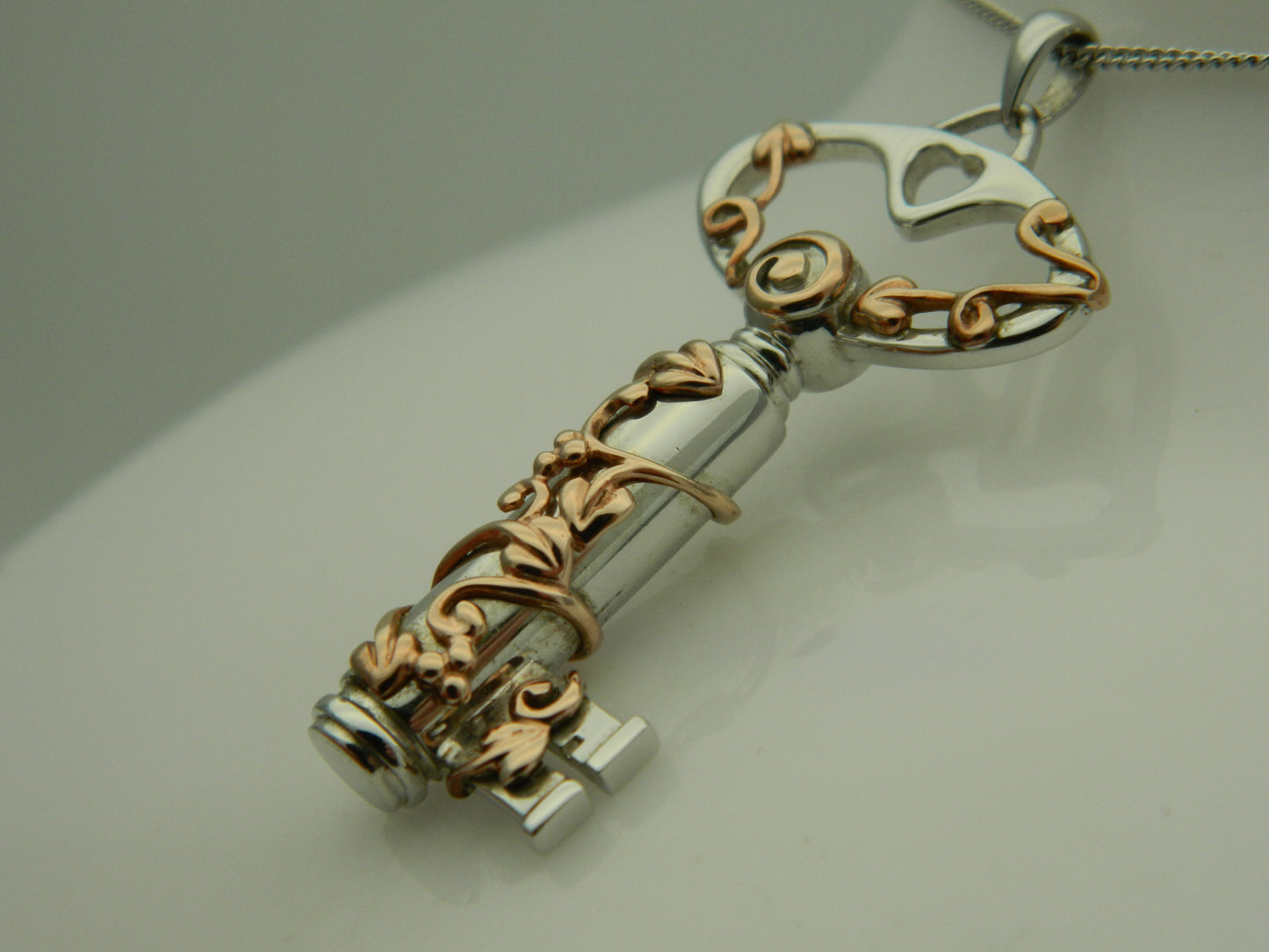 Clogau Sterling Silver & 9ct Rose Gold Tree of Life Key Notes Pendant
