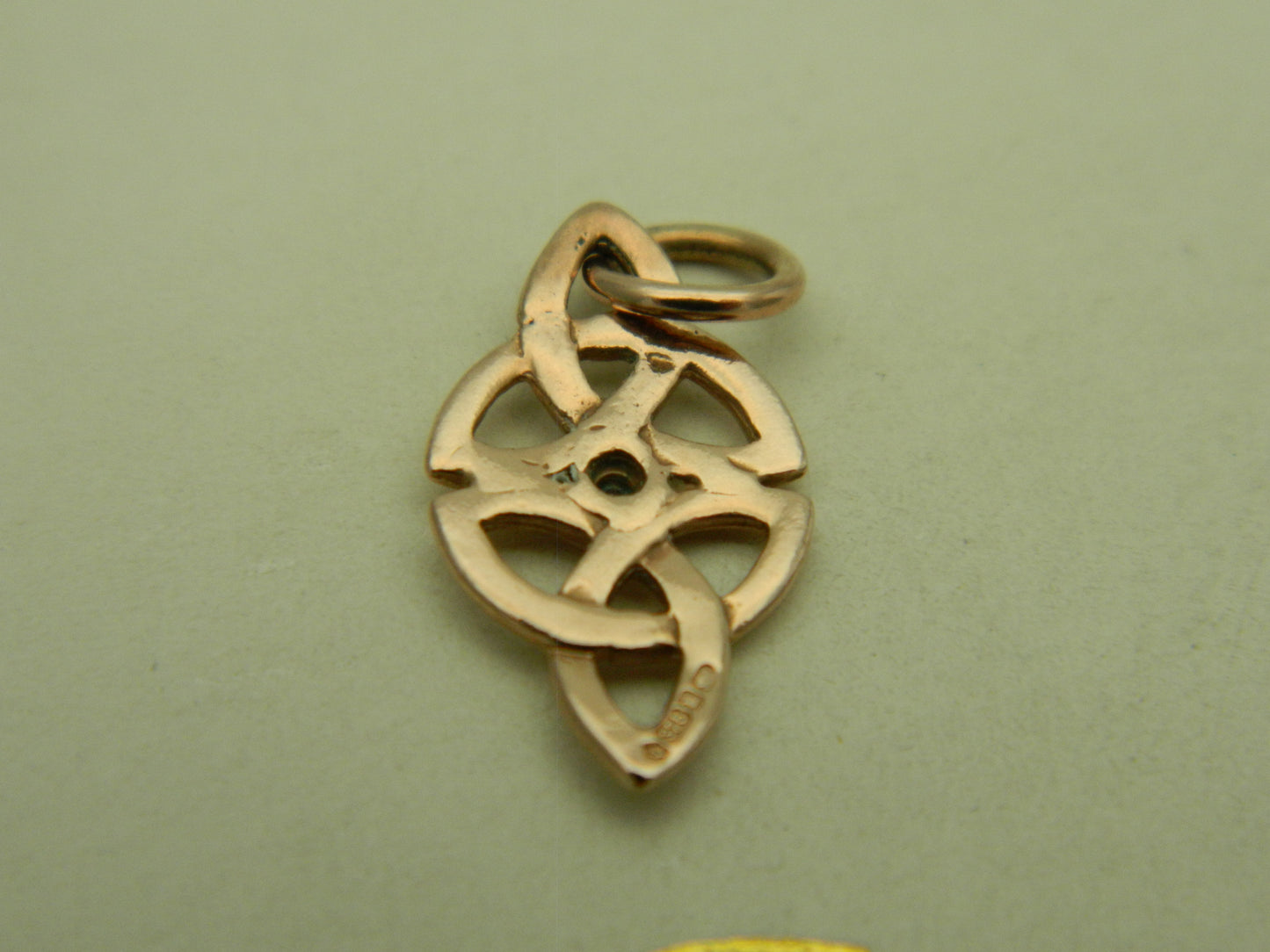 Clogau 9ct Gold Celtic Triquetra Diamond Pendant/Charm (pre loved)