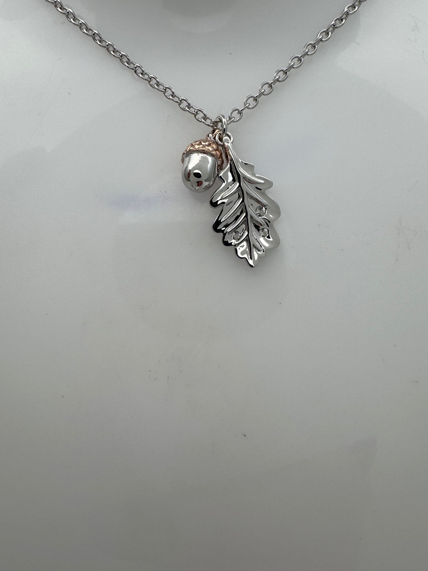 Clogau Sterling Silver & 9ct Rose Gold Oak Leaf Topaz Pendant RRP £209.00