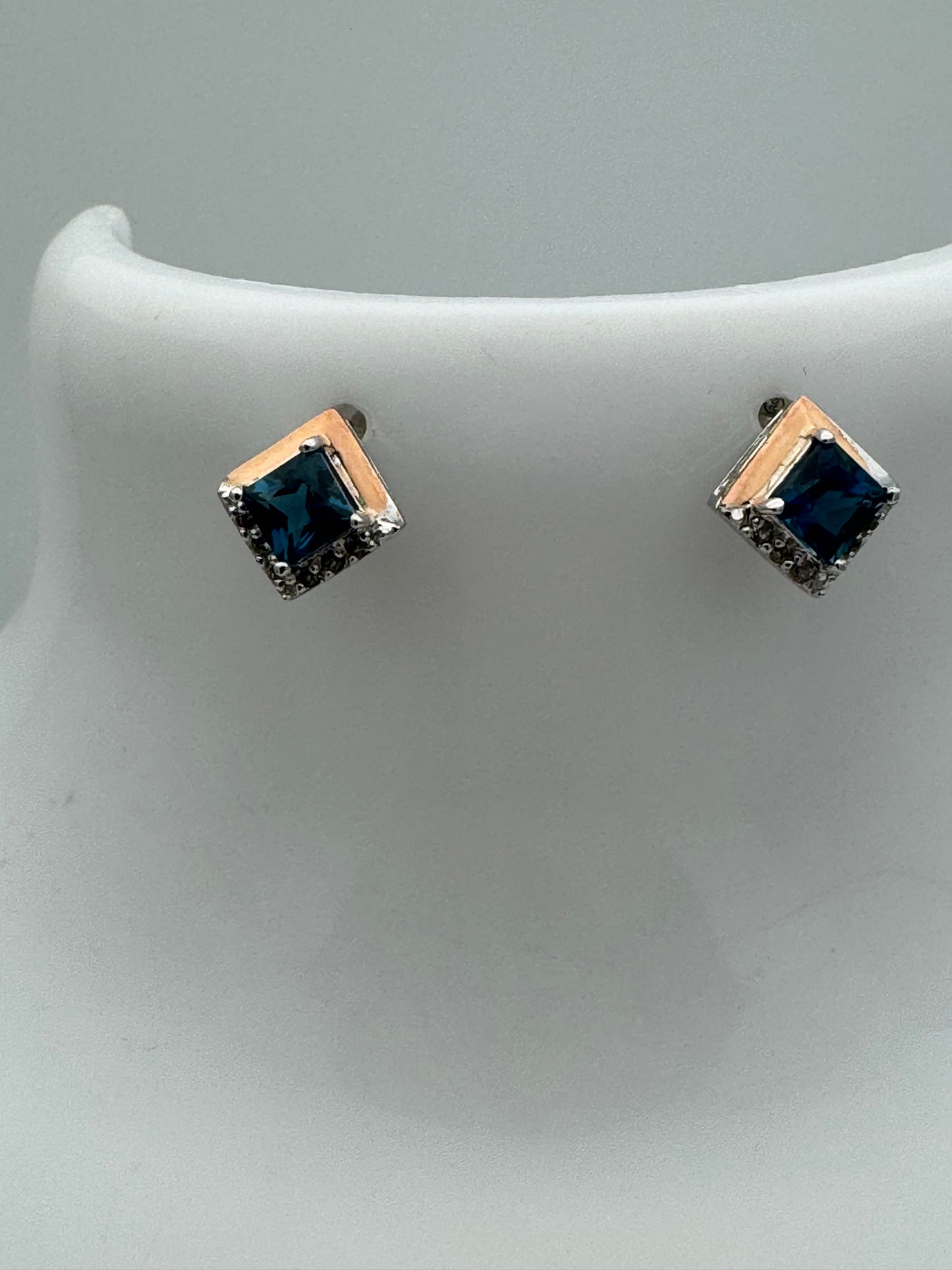 Clogau Sterling Silver & 9ct Rose Gold Kensington Love Story Blue Topaz Stud Earrings RRP £169.00