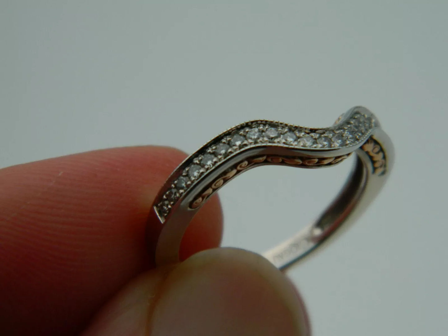 Clogau 9ct White & Rose Gold Sonatina Diamond Wedding Ring size N (slight second)